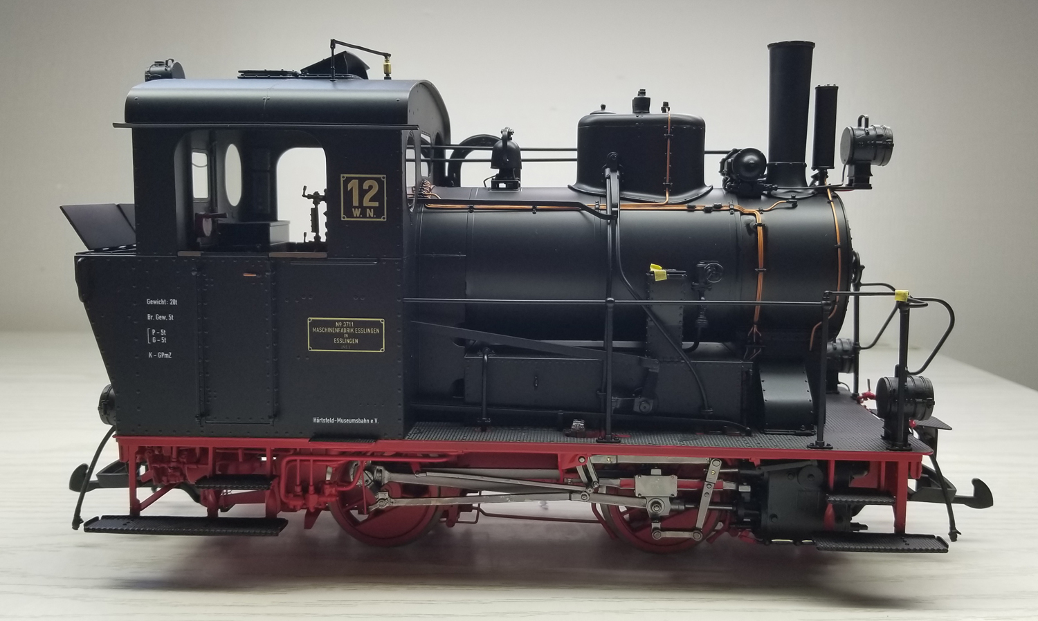 KM1 Modell der Schmalspurdampflokomotive K12 der Hrtsfeldbahn