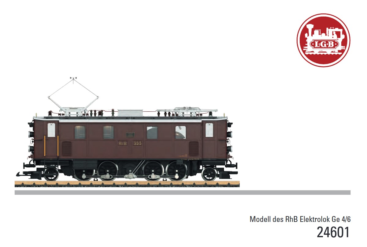 Auf der Anleitung sieht die Lok etwas dunkler aus als dann im Original. Und die Anleitung hat bei der Modellbezeichnung einen kleinen Fehler "des" anstatt "der RhB Elektrolok Ge 4/6". Also nix fr ungut. Passiert. 
