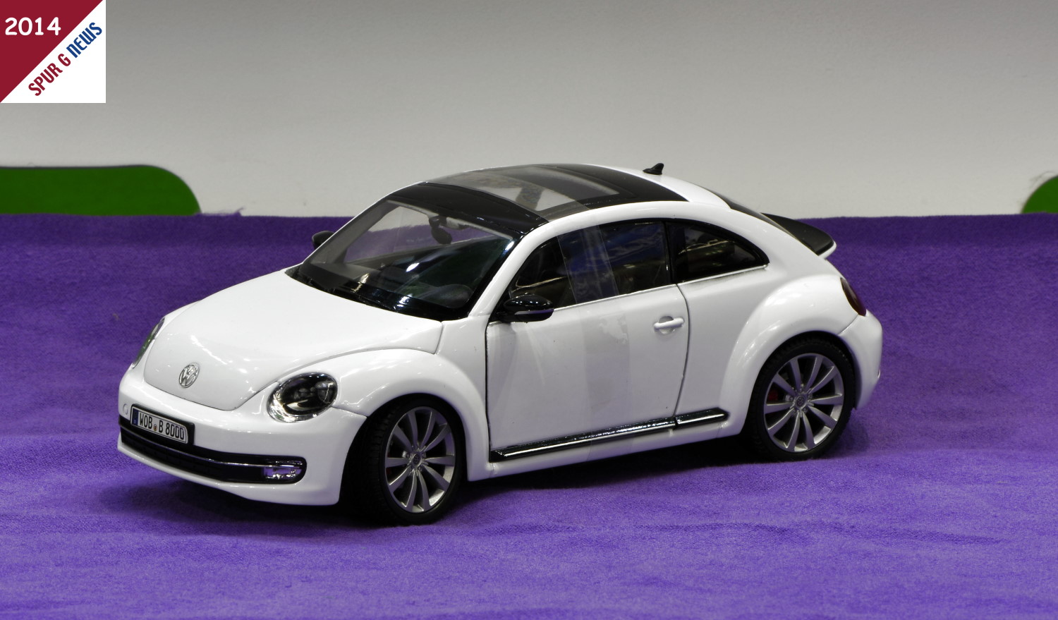 VW NEW BEETLE - wei mit Panoramadach und herrlichen Felgen. 