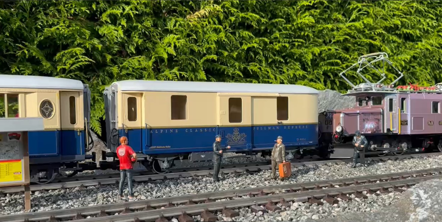 Video zum Gepckwagen RhB Alpine Classic - Pullman Express der RhB 