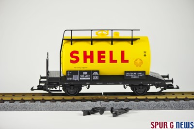 PIKO 37915 - Shell Kesselwagen mit Schmalspurpufferbohlen zum Austausch