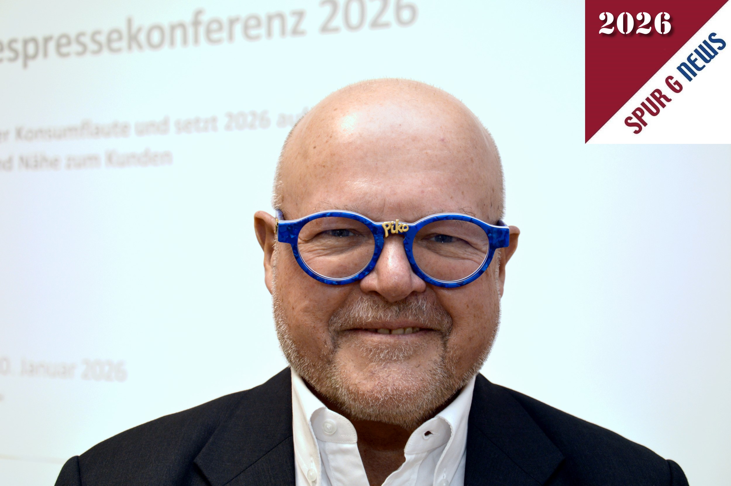 2026 - Thema auf der Brille: Auf und Ab in der Jahresentwicklung bei PIKO - von der Dampflok zum ICE