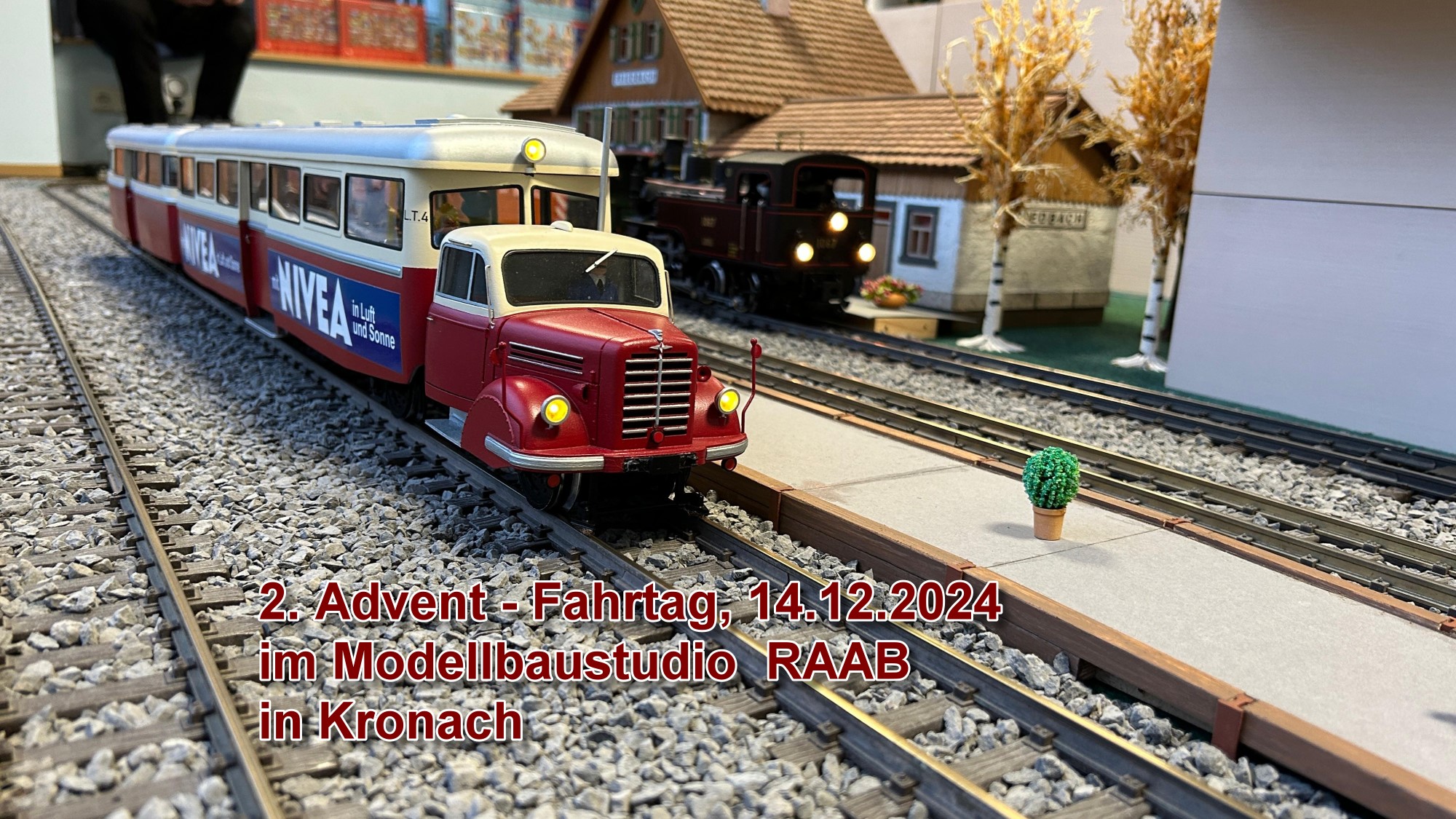 Hier geht es zum 2. Adventsfahrtag im Modellbaustudio Raab in Kronach. Einfach auf das Bild klicken. 