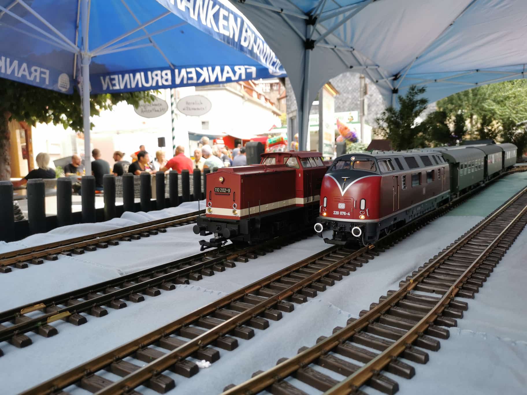 Das waren die Gartenbahntage vor und im Modellbaustudio Raab beim Rosenau-Fest in Kronach! 