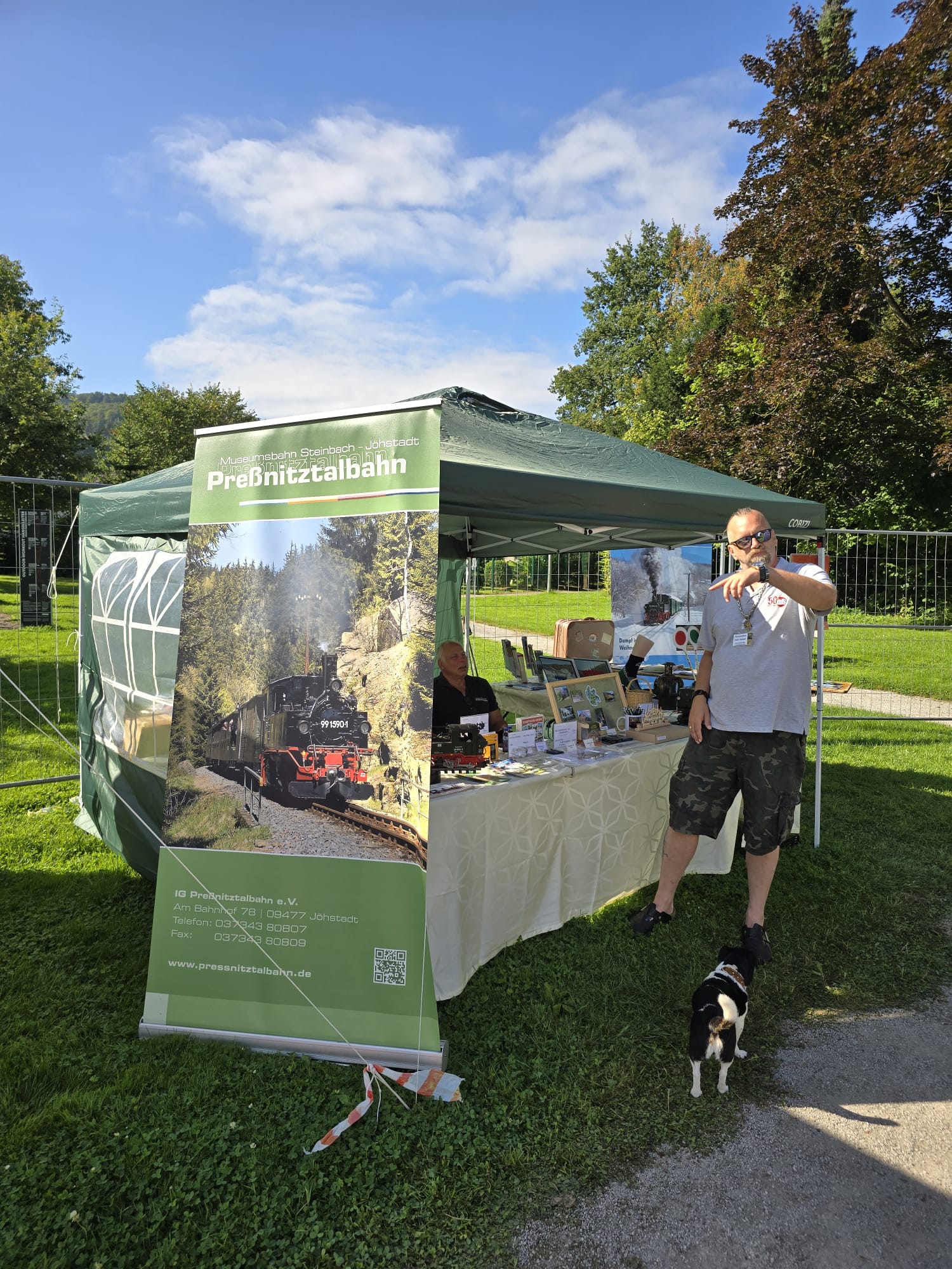 Die Pressnitztalbahn war mit einem Stand auf der Ausstellung im Stadtpark in Eschershausen mit dabei. 