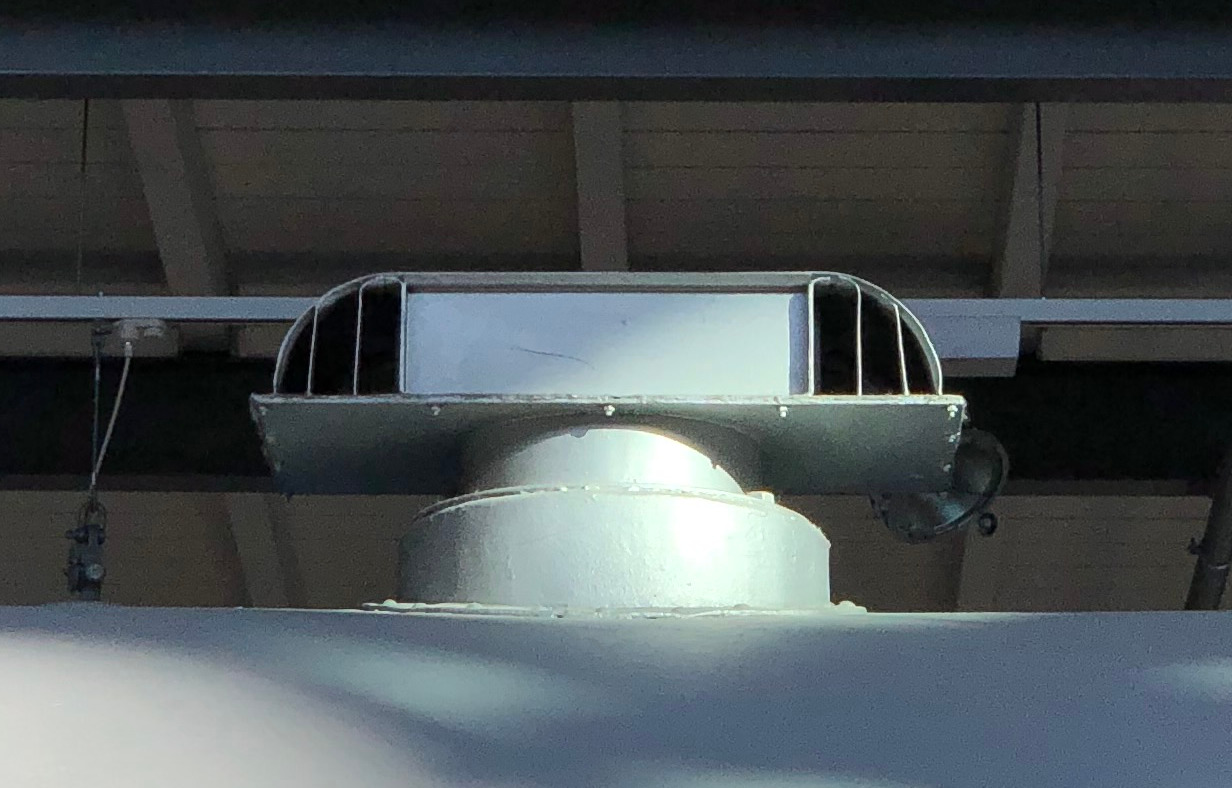 Die Dachlfter bei den LGB Einheitswagen I (3067 ff) sind sehr