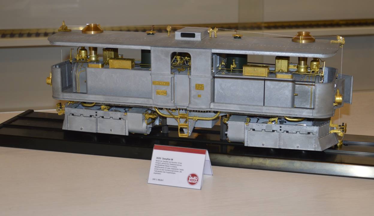 Modell der Dampflok Baureihe I M der Königlich sächsischen Staatseisenbahnen. Feindetailliertes Modell in schwerer Metallbauweise mit vielen angesetzten Details