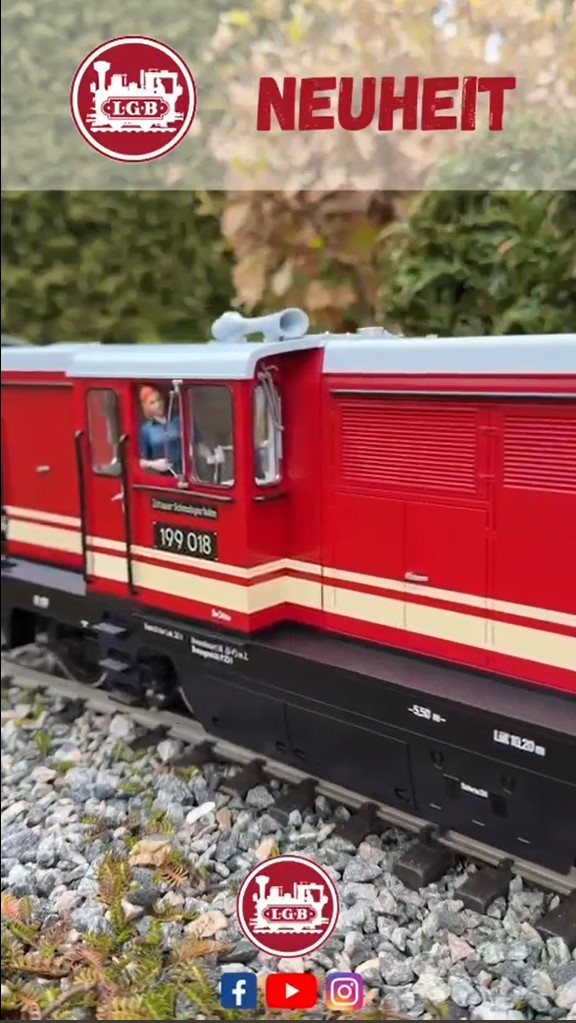 Kurzvideo zur ausgelieferten Diesellok 199 018 der SOEG - Typ Faur L45H. Die Lokführerin NICOLE ist auch im Führerstand.