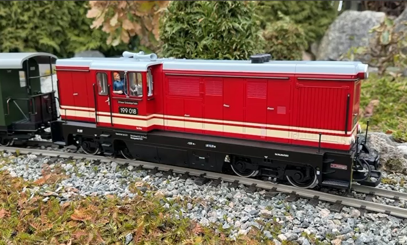 Video 2 von der ausgelieferten Diesellok der SOEG 199 018 - FAUR L45H.