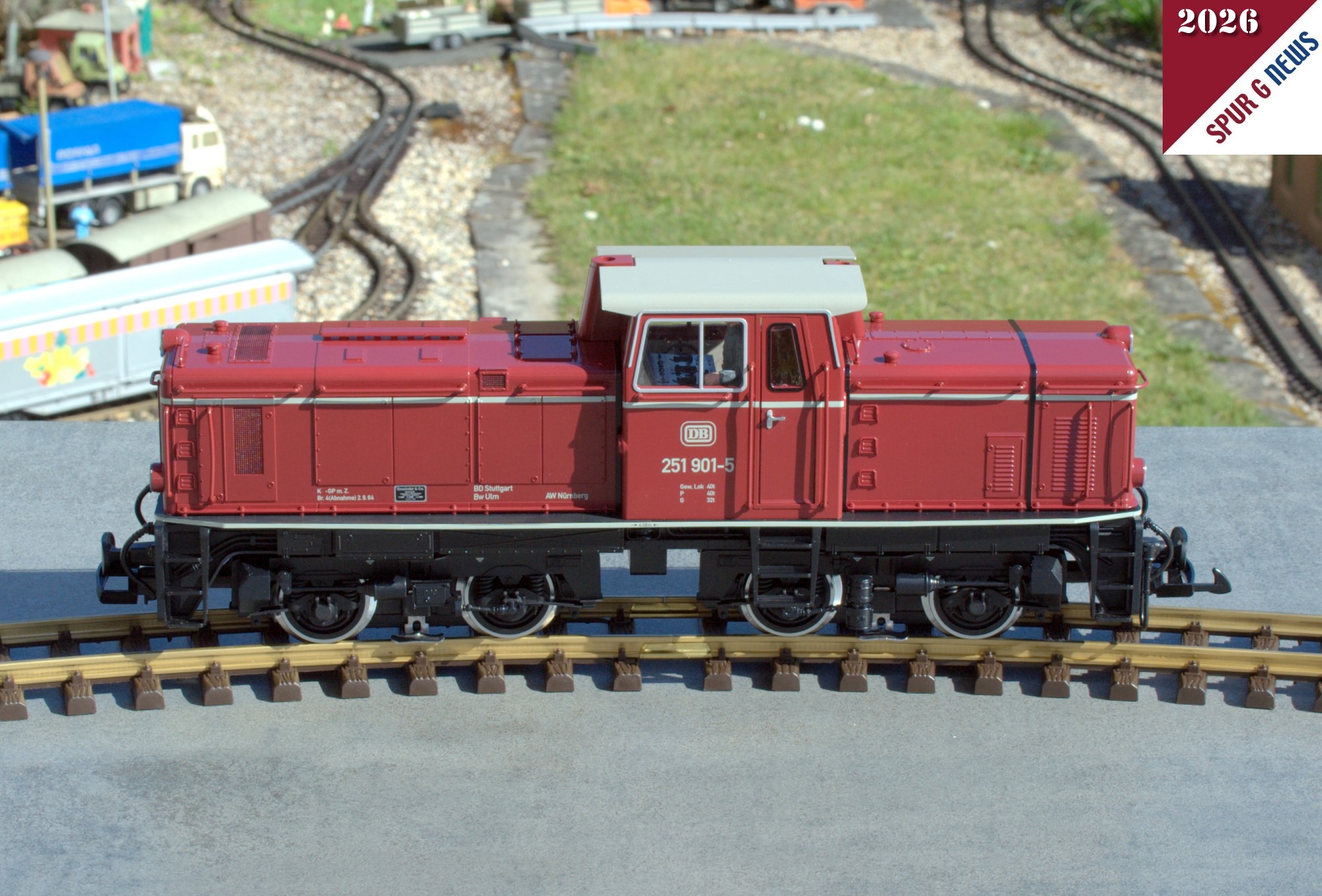 Hier die linke Seite der Lok - Fahrtrichtung links - dort steht auch der Lokf�hrer im F�hrerstand. 