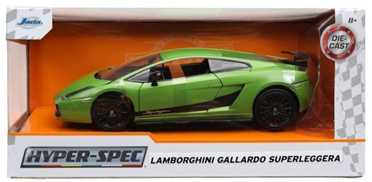 Unter der Artikelnummer 32717 kommt von Jada der giftgrne Lamborghini Gallardo Superleggra aus der HYPER-SPECTM Serie. Produktionszeitraum war Mrz 2003 bis Ende 2013. Der Supersportwagen wurde nach einem Zckter des aus dem 18. Jahrhunderts stammenden Kampfstier benannt. Motoren 5-5,2 Liter mit 368-419 KW. 