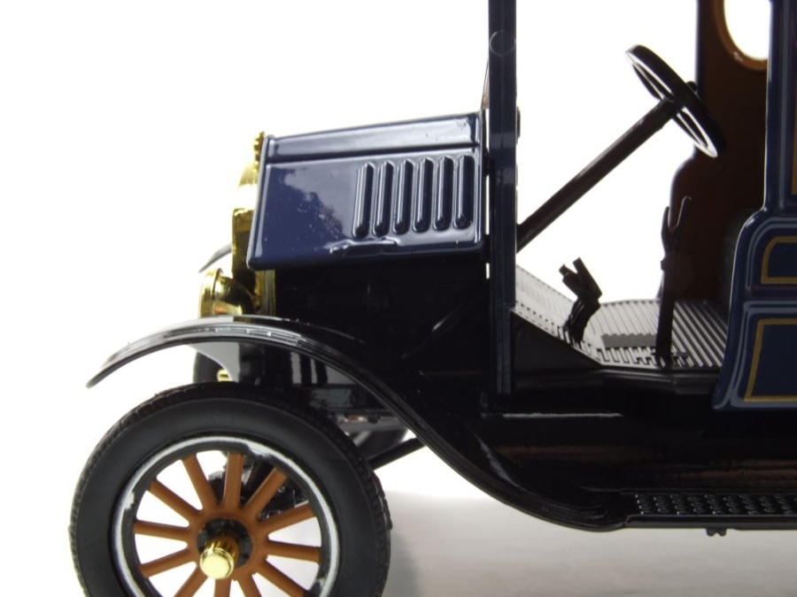 Ford Model T Paddy Wagon 1925 blau Modellauto 1:24 Motormax
