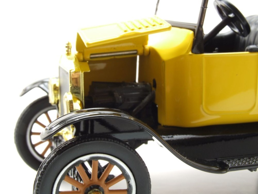 Ford Model T Touring 1925 gelb Modellauto 1:24 Motormax