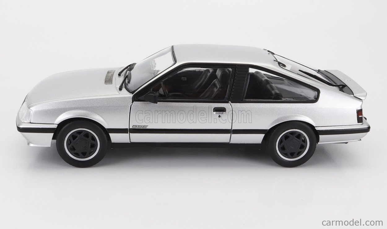 Opel Monza A2 GS/E, Baujahr 1983, Silber, Türen zum öffnen, WB124156-O, EAN 4052176758014