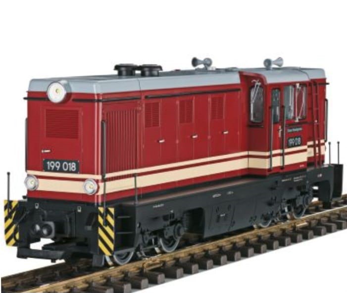 Und wer noch eine ganze Lokomotive sucht, dem können wir von LGB die "FAUR" Diesellok, Artikelnummer 26450, frisch eingetroffen, anbieten. Lieferung ab Höfen solange der Vorrat reicht zum Preis von € 1198.-