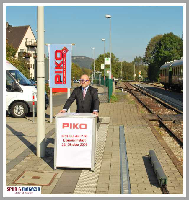 Dr. Rene Wilfer bei der Erffnungsrede zum Roll Out der PIKO V 60 am 20.10.2009 in Ebermannstadt 