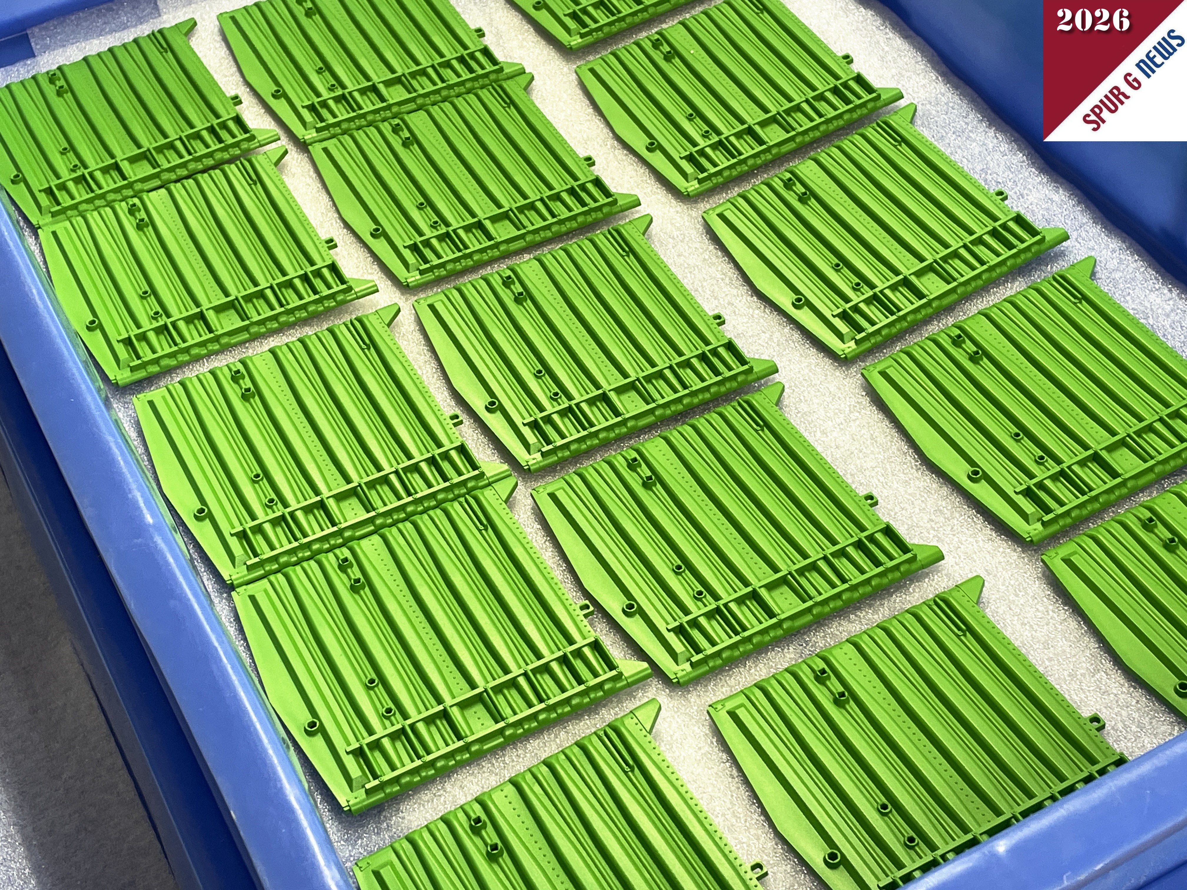 Stirnw�nde f�r den Jubil�umswagen zum TOFT 2026. Typisch die Farbe "Limette". 