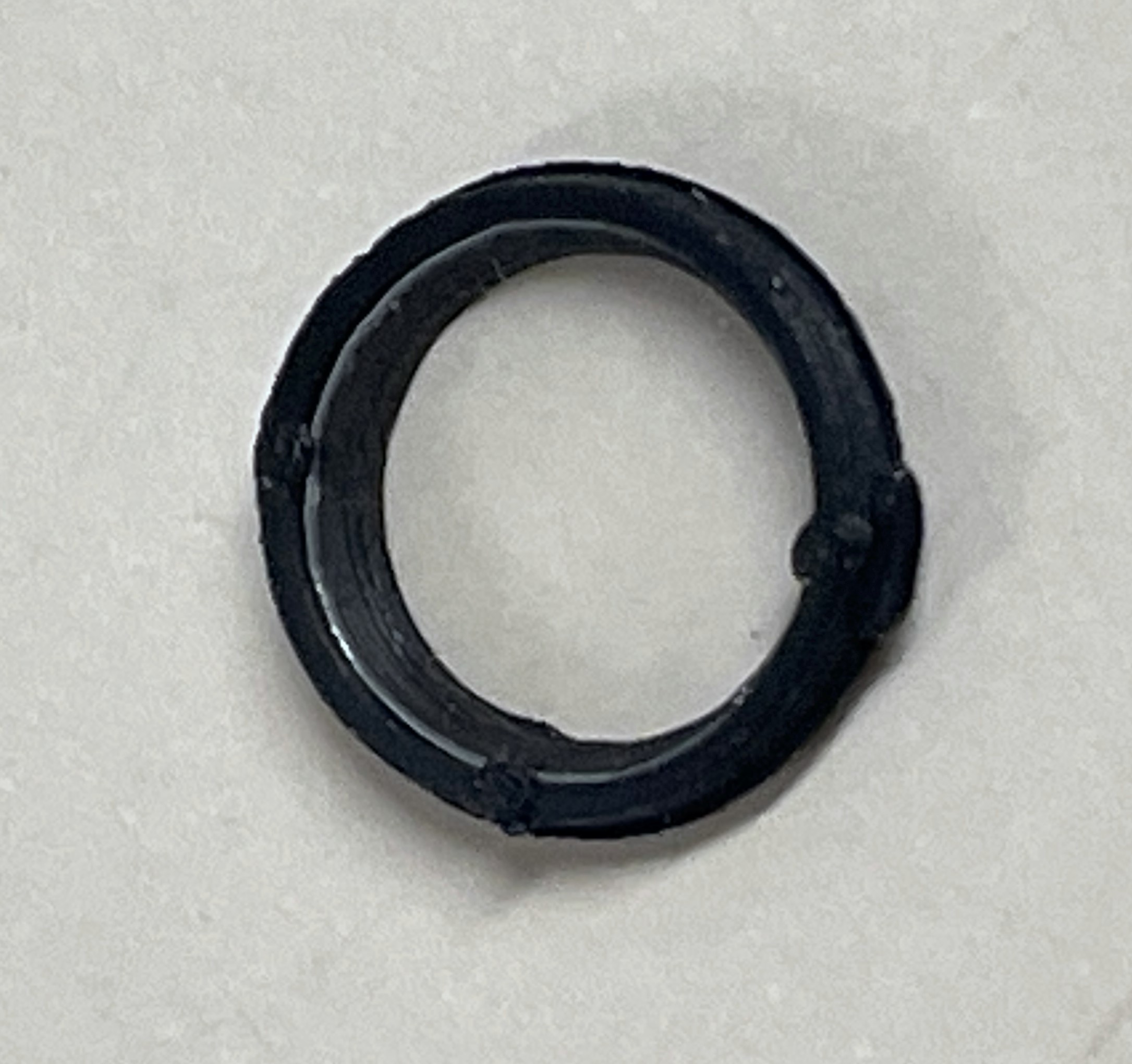 Nebenstehend der feine Lampenring f�r die LGB Lampen mit Halterungen und Scheibe aus dem Hause RaabModellbauStudio.