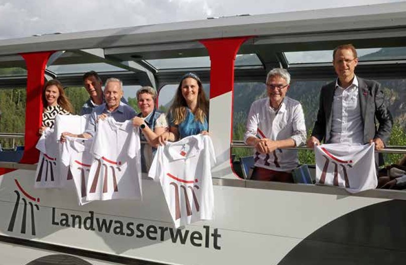 Einfach auf das Bild klicken und einen Auszug aus der Bilanz sowie die Chronik 2025 als pdf ansehen (11 Seiten) 