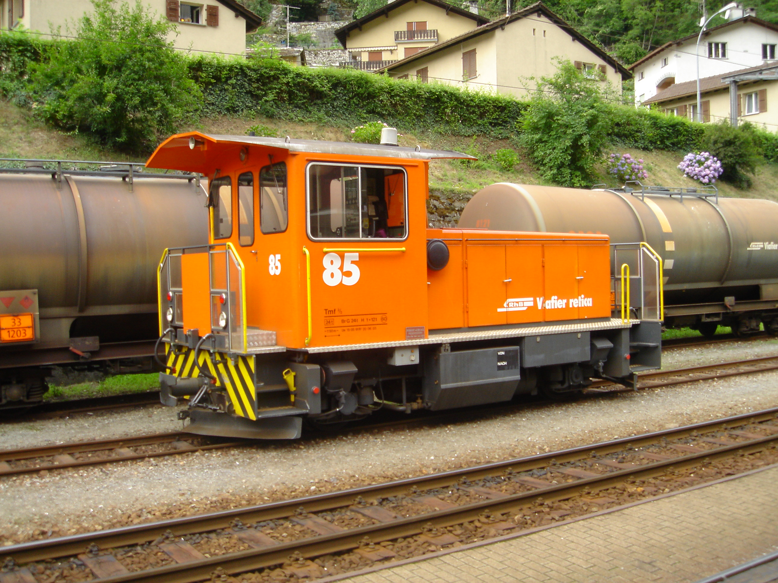 Originalbild des Rangiertraktors Tmf 2_2 der RhB. Originalbild von der WEB Seite von Train Line 45